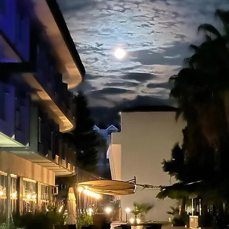 Hotel Club Jovia Kemer 5*